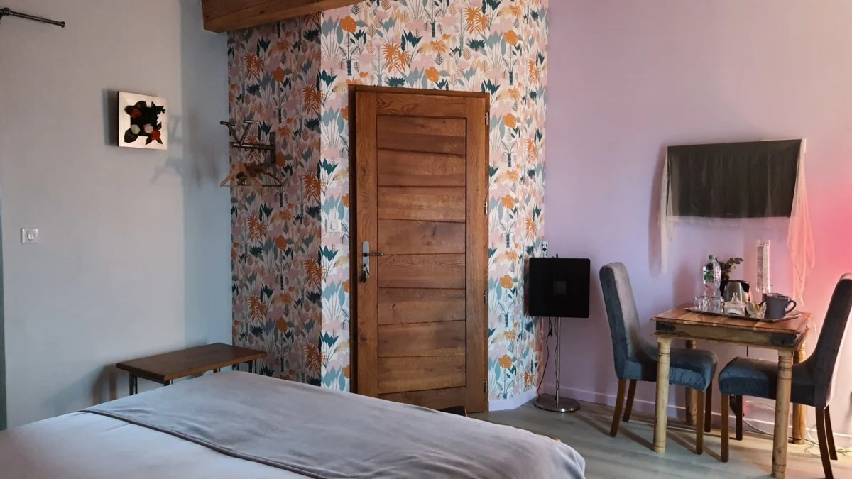 Un aperçu de la chambre du gîte